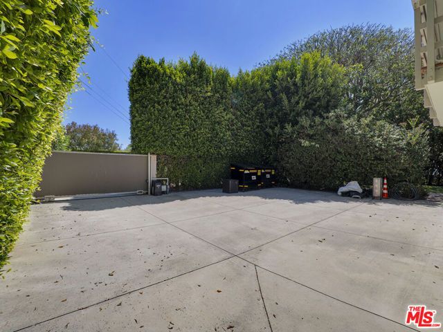 6805 Wildlife Road, Malibu, CA 90265