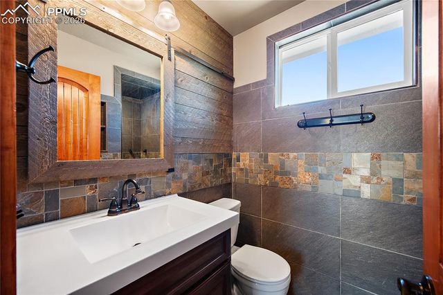 686 Trumbull Lane, Monument, CO 80132