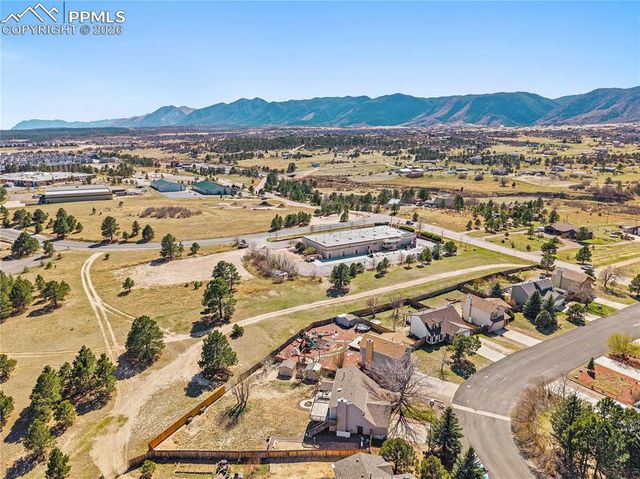 686 Trumbull Lane, Monument, CO 80132