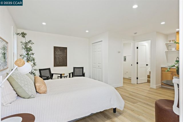 2703 Mathews St, Berkeley, CA 94702