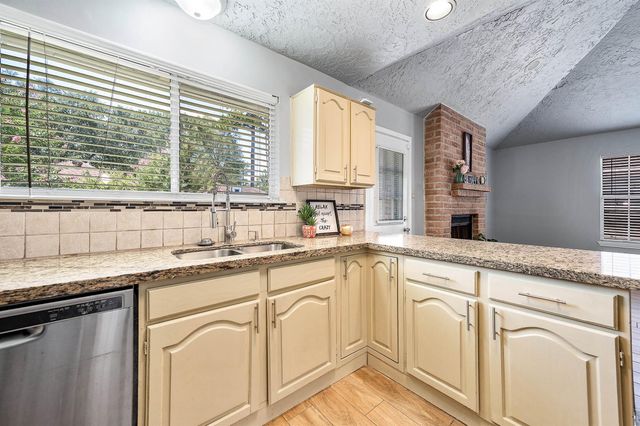 11923 Cottonwood Lane, Cypress, TX 77429