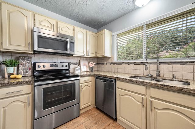 11923 Cottonwood Lane, Cypress, TX 77429