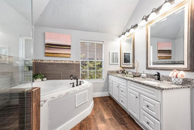 11923 Cottonwood Lane, Cypress, TX 77429