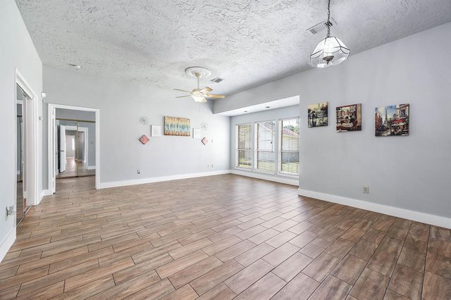 11923 Cottonwood Lane, Cypress, TX 77429