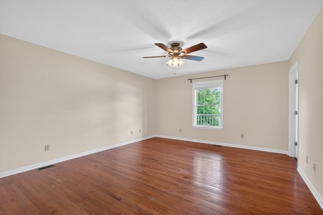 132 Braemar Drive, Richmond, KY 40475