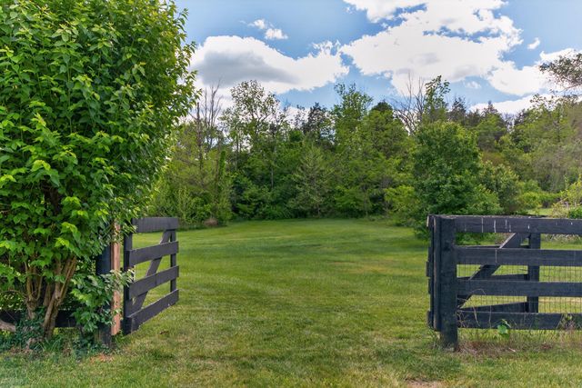 132 Braemar Drive, Richmond, KY 40475