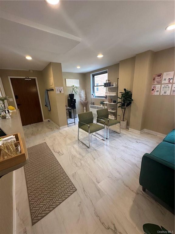 56 Doyer Avenue 1E & 1F, White Plains, NY 10605 — photo 2