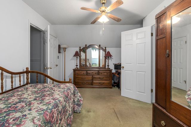 1188 Willow Ter, Clarksville, TN 37043