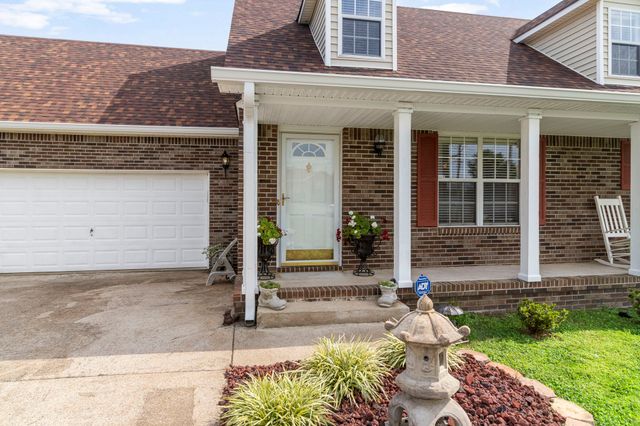 1188 Willow Ter, Clarksville, TN 37043