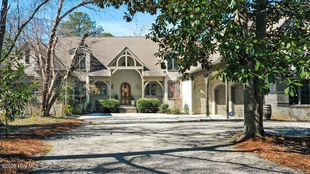 1401 Futch Creek Road, Wilmington, NC 28411