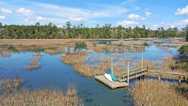 1401 Futch Creek Road, Wilmington, NC 28411