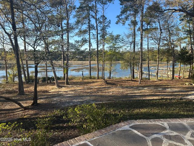 1401 Futch Creek Road, Wilmington, NC 28411