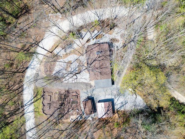 439 Granny Squirrel Drive, Andrews, NC 28901