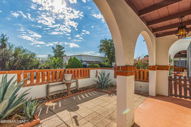 290 S Paseo Aguila Unit C, Green Valley, AZ 85614