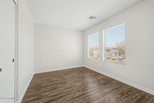 6046 N FLORENCE Avenue, Litchfield Park, AZ 85340