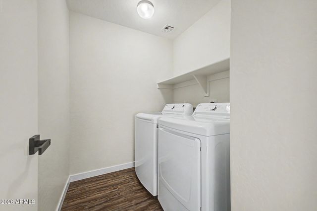 6046 N FLORENCE Avenue, Litchfield Park, AZ 85340