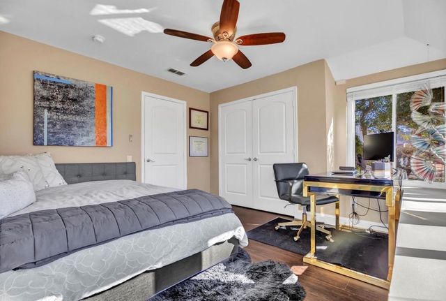 5915 Smoke Glass Trail, Dallas, TX 75252