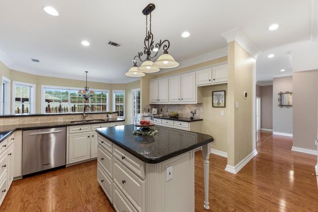 10609 Skyflower DR, Austin, TX 78759