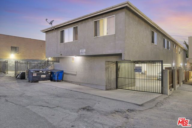 663 W 5th Street, San Pedro (los Angeles), CA 90731