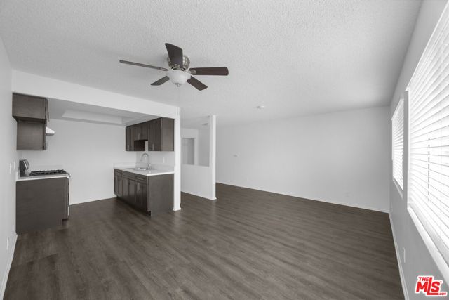 663 W 5th Street, San Pedro (los Angeles), CA 90731