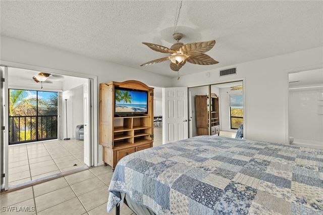 21420 Bay Village DR 211, Fort Myers Beach, FL 33931