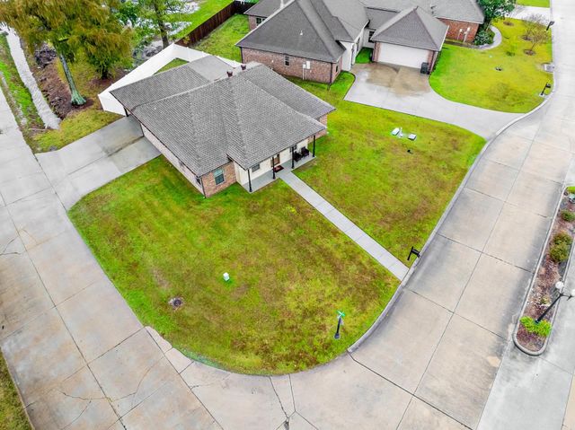 103 Woodburn Drive, Houma, LA 70364