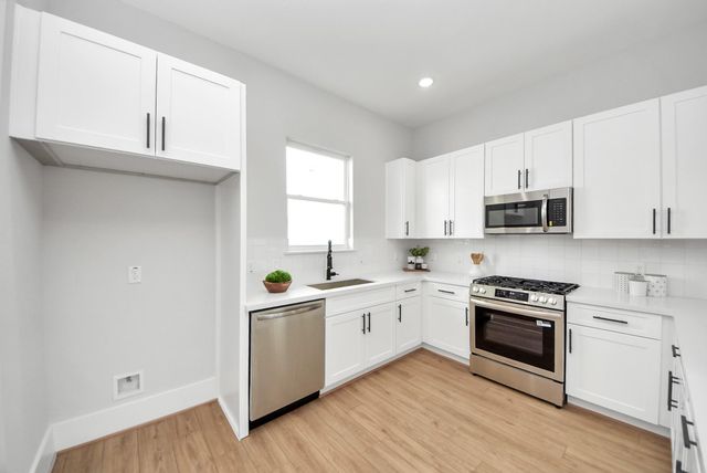 1207 Cavalcade Street A, Houston, TX 77009