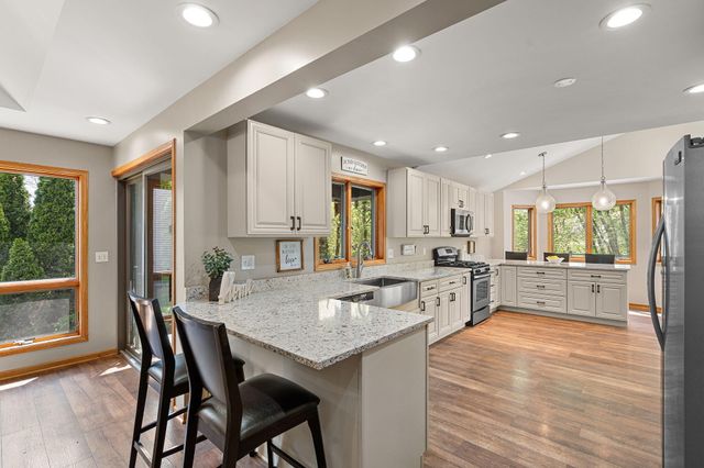 6233 76th Avenue, Schererville, IN 46375