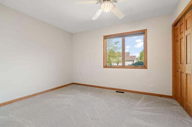 6233 76th Avenue, Schererville, IN 46375