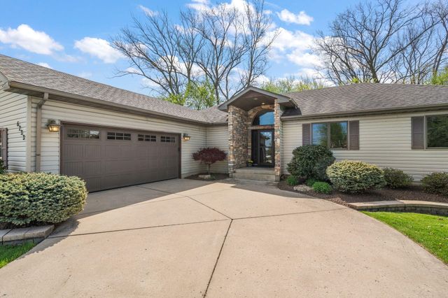 6233 76th Avenue, Schererville, IN 46375