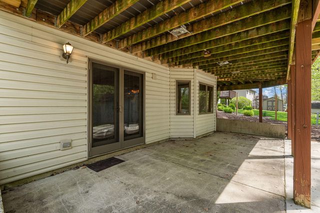 6233 76th Avenue, Schererville, IN 46375