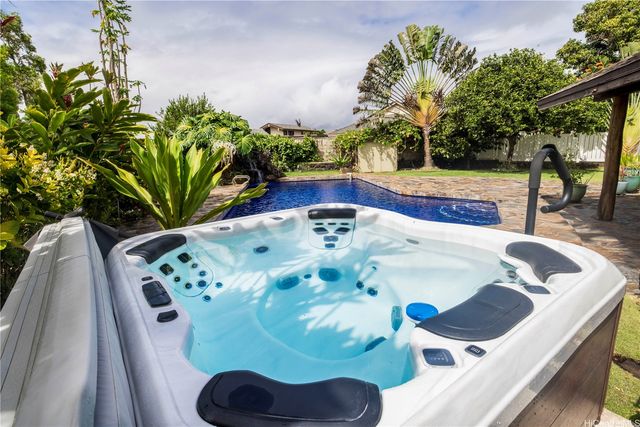 95-129 Ikawelani Place, Mililani, HI 96789