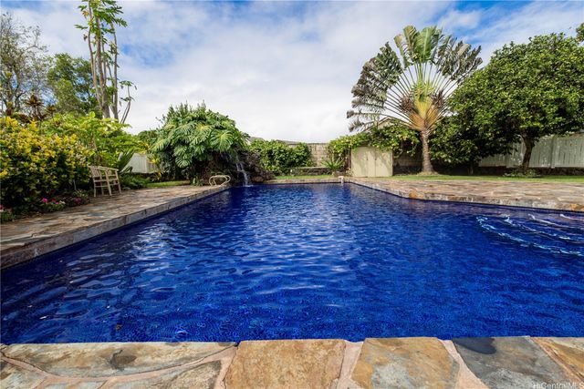 95-129 Ikawelani Place, Mililani, HI 96789