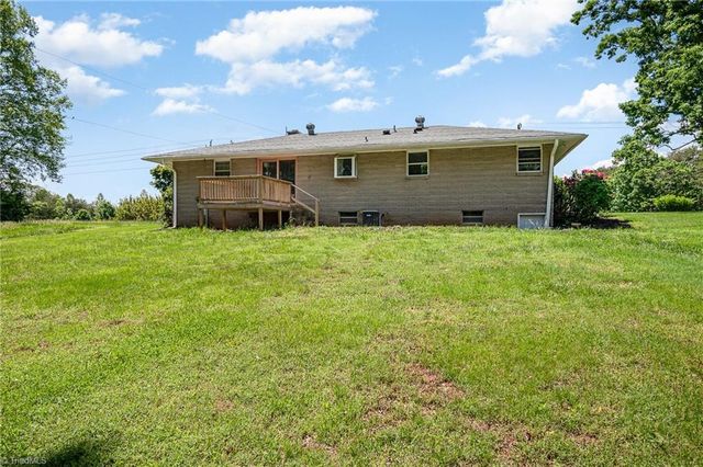 3125 YMCA Camp Road, King, NC 27021