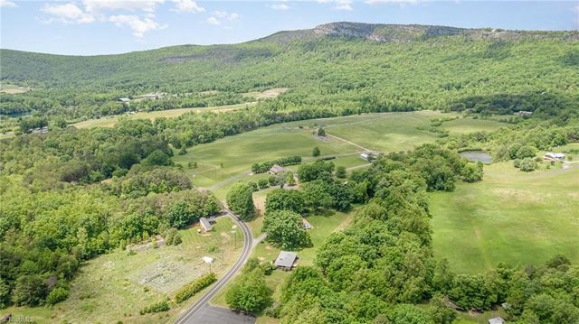 3125 YMCA Camp Road, King, NC 27021