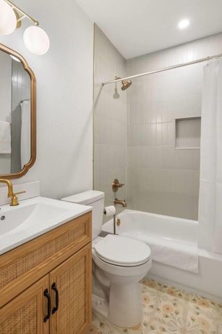 3236 Binz Street, Houston, TX 77004