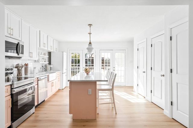 3236 Binz Street, Houston, TX 77004