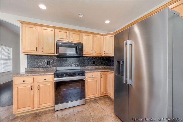 3044 Brookhill Court, Georgetown, IN 47122