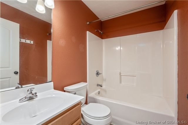 3044 Brookhill Court, Georgetown, IN 47122