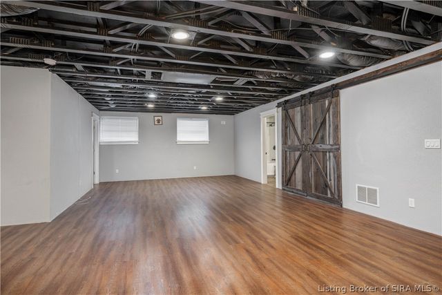 3044 Brookhill Court, Georgetown, IN 47122