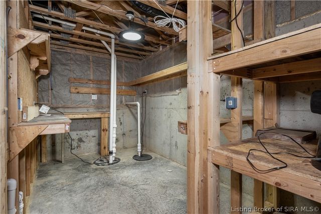 3044 Brookhill Court, Georgetown, IN 47122