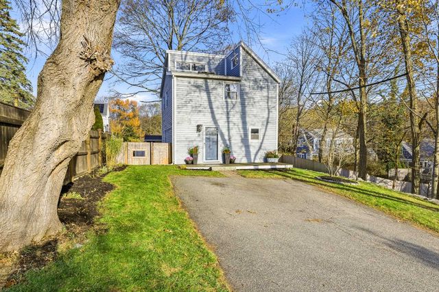 15 Woodworth Avenue, Portsmouth, NH 03801