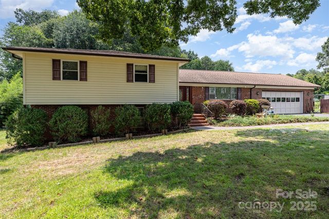 9825 Hagers Road, Huntersville, NC 28078