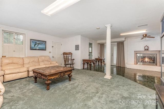 9825 Hagers Road, Huntersville, NC 28078