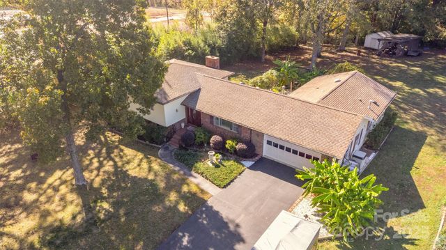 9825 Hagers Road, Huntersville, NC 28078