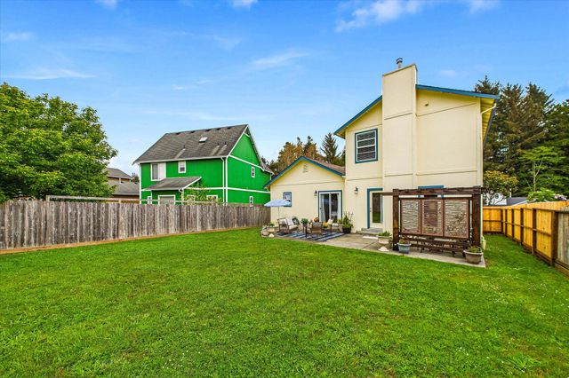4654 Kincaid Court, Eureka, CA 95503