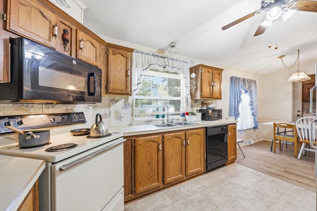 4513 Poinsett St., North Myrtle Beach, SC 29582