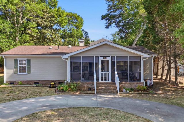 4513 Poinsett St., North Myrtle Beach, SC 29582