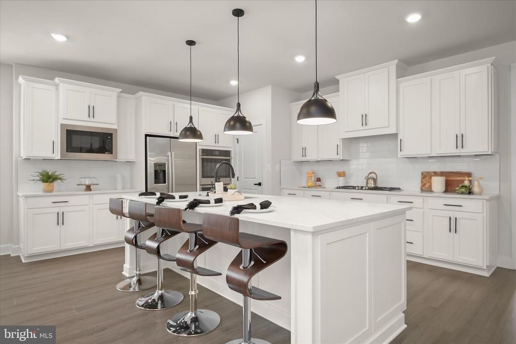 Image 18 of property listing at 8370 MCGILL CT, Laurel, MD 20723