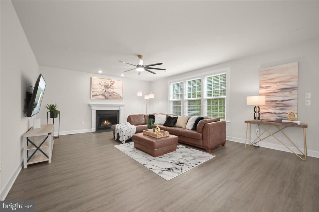 Image 20 of property listing at 8370 MCGILL CT, Laurel, MD 20723